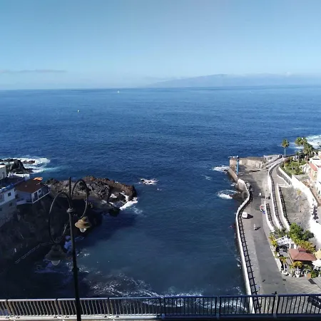 Chica, 1 Bedroom Flat With Sea View Apartment